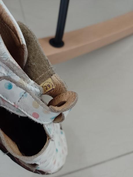 Sandale zn. tikki s postovnym, tikki,29