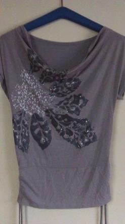 Kremove damske tricko s vodou s , s