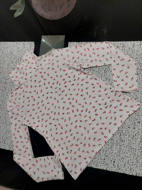 Roláčik 122/128, c&a,122