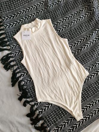 Dámske body, zn. edited "b", 34