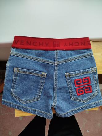 Givenchy kraťasy, 116
