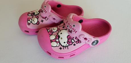 Crocs -  hello kitty, crocs,25