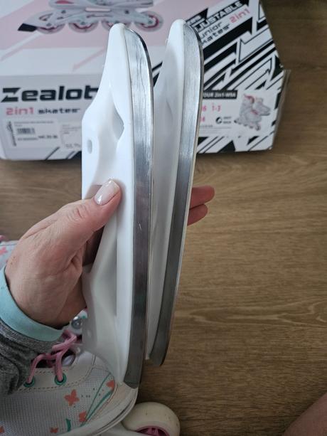 Korcule na lad 2v1 aj kolieska velkost 33-36, 33