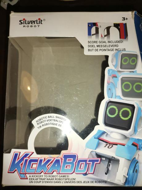 Kickabot silverlit futbalista, 
