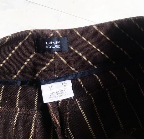 Rozšírené nohavice, 36