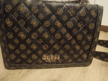 Kabelka guess, guess