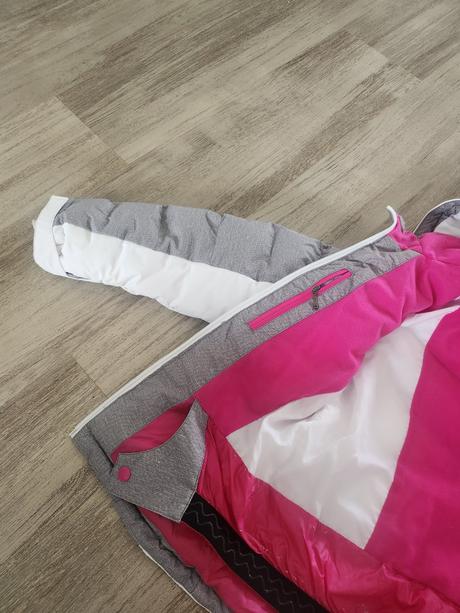 Teplá vetrovka aj na lyžovanie, decathlon,122