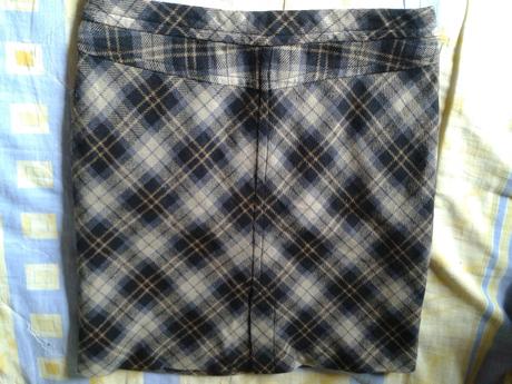 Teplá suknička, 30