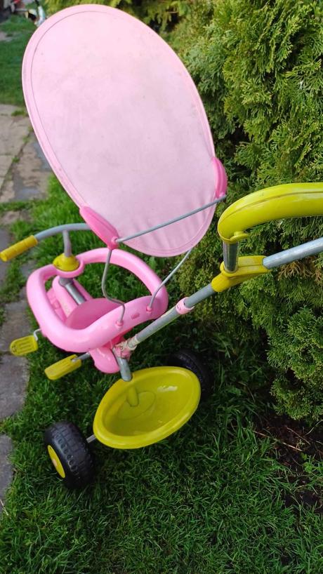 Trojkolka pre dievča, 