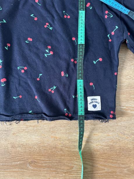 Čerešničková cropnutá mikina h&m, h&m,146