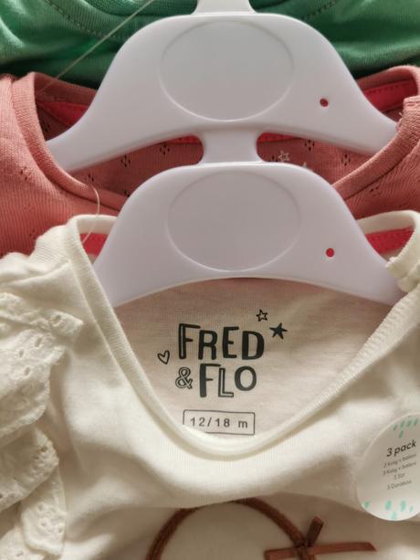 Krasne dievcenske tricka, f&f,80 / 86