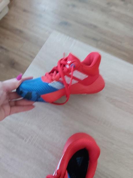 Naadherne tenisky nove, adidas,30