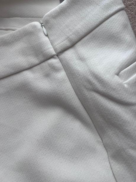 Hrubšie nohavice h&m, h&m,l