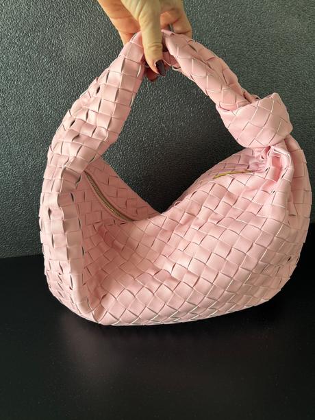 Kabelka štýl bottega veľká,