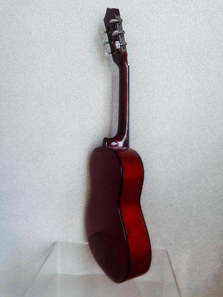 Detská gitara značky pure tones kids,