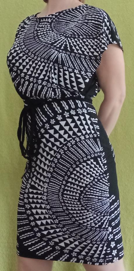 Krásne pohodlné šaty (už s poštovným), s