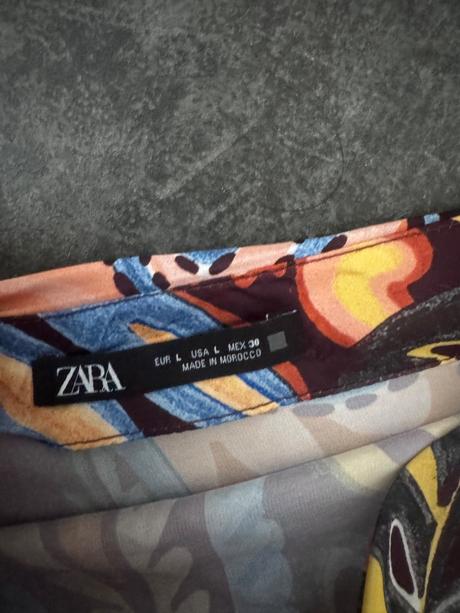 Sexi šaty na rameno, zara,s