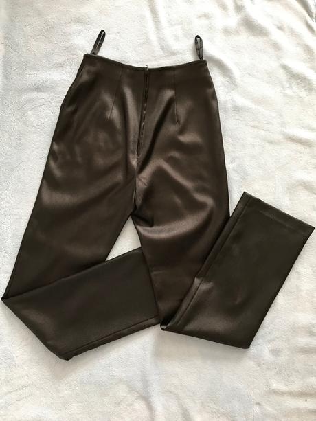 Elegantné čierne nohavice, s