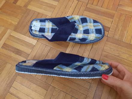 Domáca obuv- papuče, 43