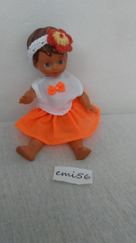 3195. retro bábika,