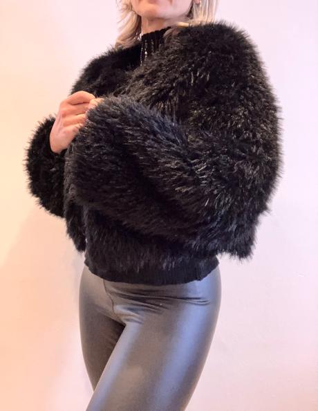 Dámska bunda z umelej kožušiny čierna (uni), l / m / xl