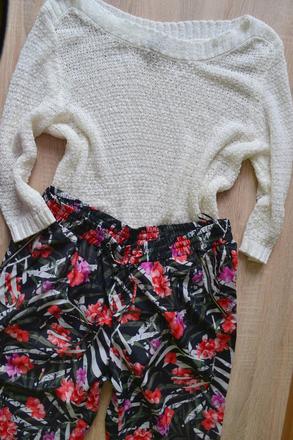 Parádne letné nohavice na gumu s vačkami m/l, m