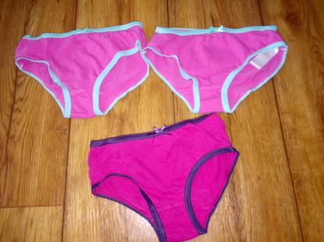 Nohavicky 3ks vel.104 super stav, lupilu,104