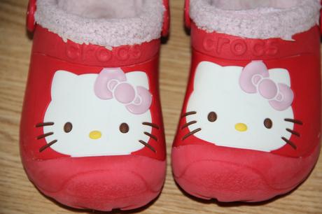 Oteplene crocsky hello kitty, crocs,25