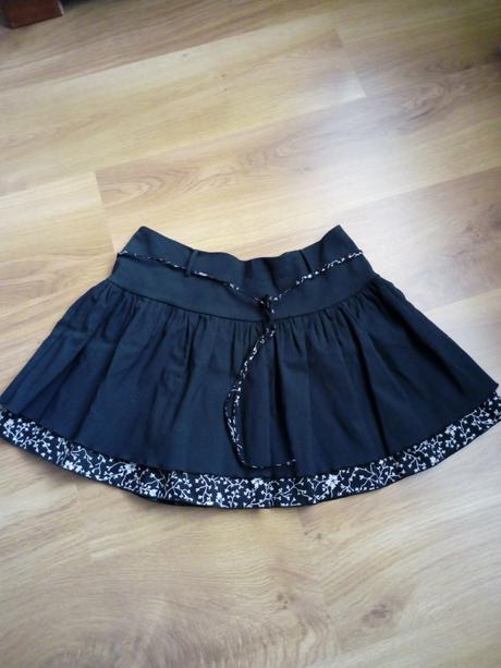 Krásna suknička, s