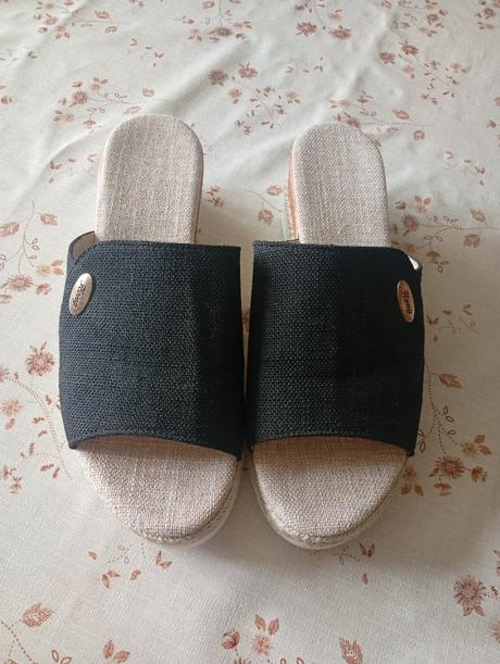 Dámske šľapky, 39