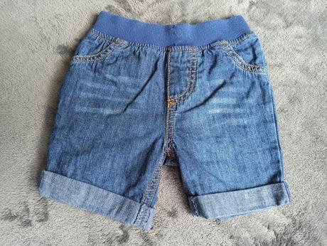 Šortky, f&f,68