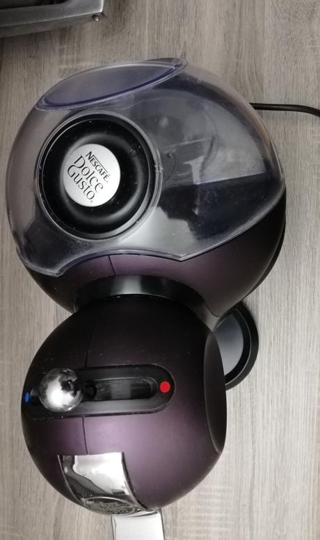Kávovar nescafe dolce gusto, krups