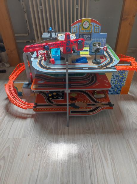 Predám vlakovú stanicu, 