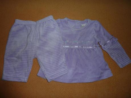 Velúrová súpravička zn.smily, 56