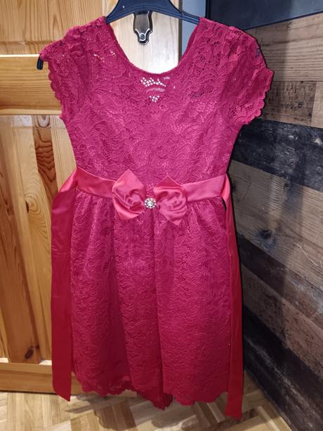 Neskutočne nádherné šaty, 158