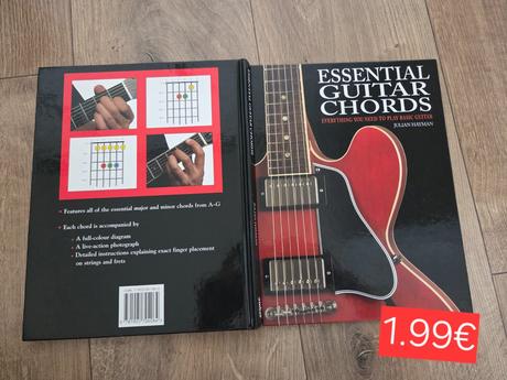 Essential guitar chords užívaný stav, tak ako je,
