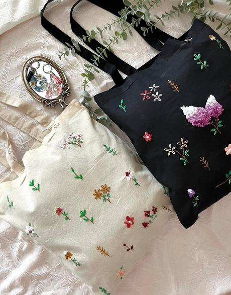 Ručne vyrobené živicové kľúčenky, 