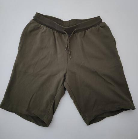 Šortky, pepperts,146