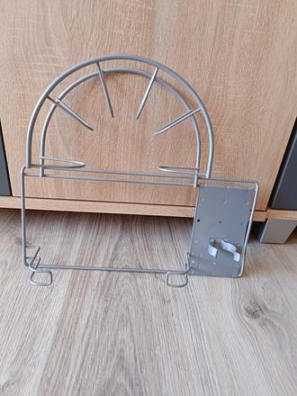 Držiak na vysávač, 