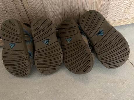 Adidas sandálky 20-22, adidas,22