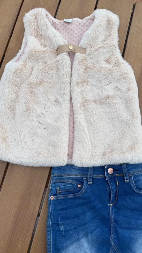 Kožušinková vestička lindex 122/128, lindex,128