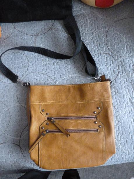 Crossbody,