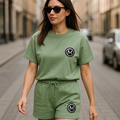 Dámsky zelený komplet tričko a kraťasy, l / s