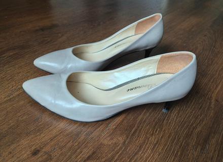 Lodičky 38 domani, 38