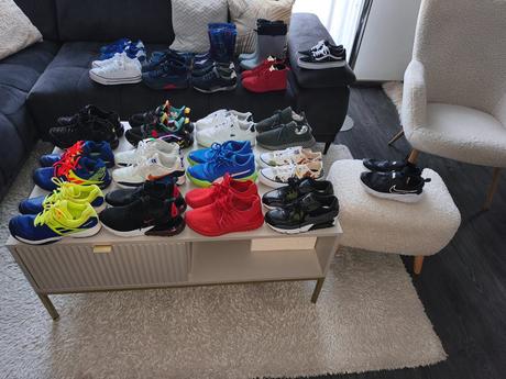 Tenisky čísla 37 a 38, nike,37