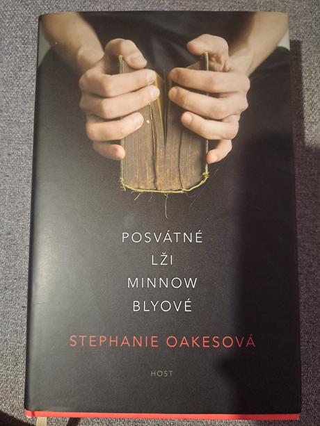 Stephanie oakesová - posvátné lži minnow blyové, 