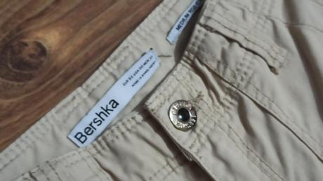 Kapsáče krémové, takmer nenosené, bershka,32