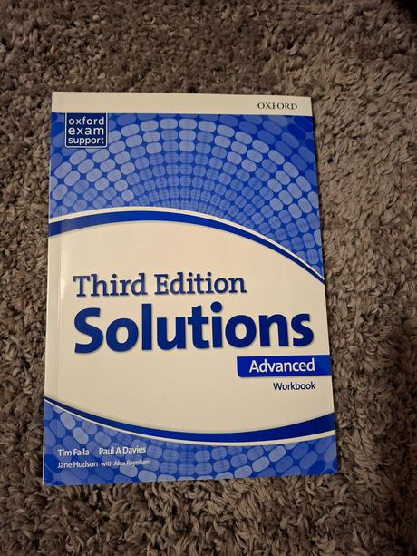 Cvičebnica solutions advanced pre sš, anglicky ja, 