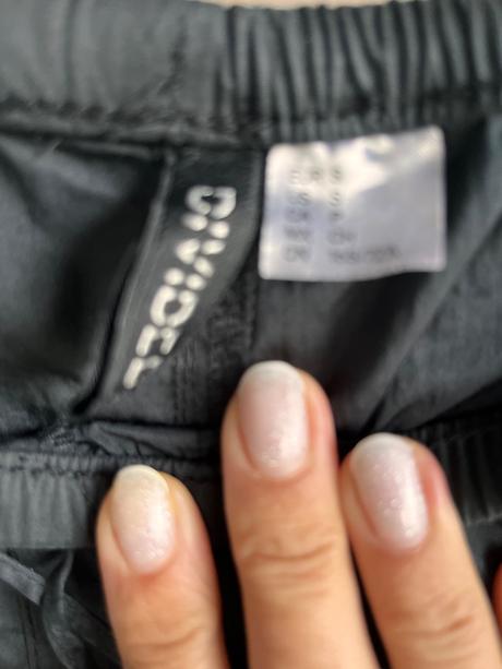 H&m športove gate, h&m,s