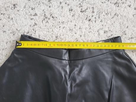 Koženkova sukňa, h&m,122